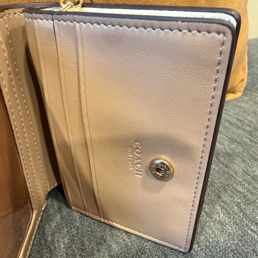 Coach Kitten Snap Button Wallet - Picture 11 of 12